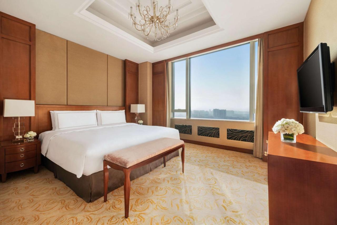 Shangri-La Huhhot Exterior photo